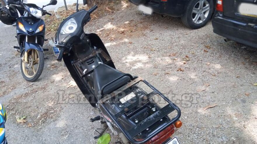 Λαμία: Τροχαίο με ντελιβερά στην είσοδο της Νέας Μαγνησίας