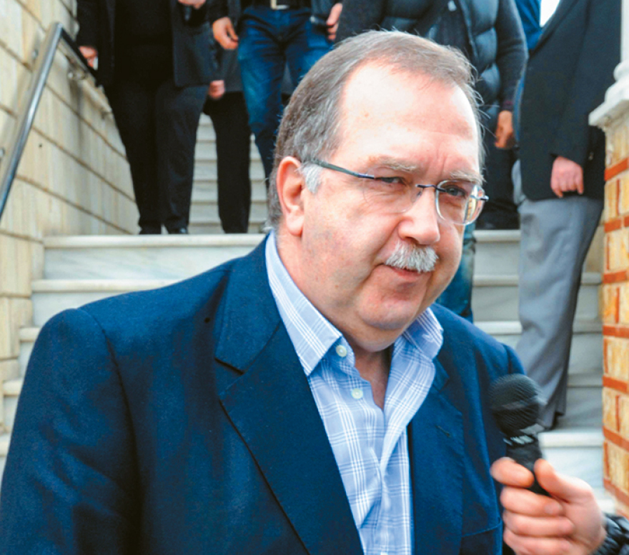 Βασίλης Παλαιοκώστας: 10 χρόνια δραπέτης, έγραψε και βιβλίο