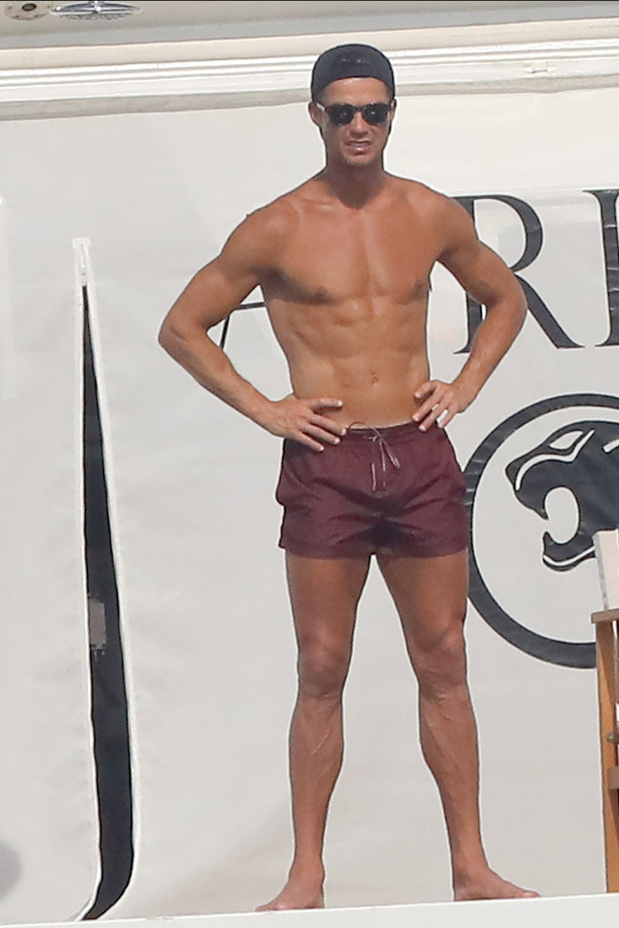 Ο Κριστιάνο Ρονάλντο μετά τη Μεσσηνία συνεχίζει τις διακοπές του στη γαλλική Ριβιέρα