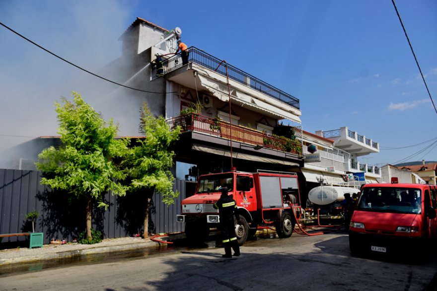 Φωτιά σε σούπερ μάρκετ στο Χιλιομόδι