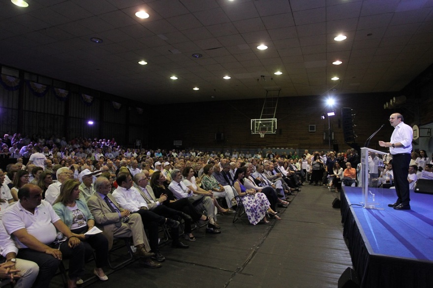Εθνικές εκλογές: Πλήθος κόσμου στην κεντρική εκδήλωση του Κωστή Χατζηδάκη