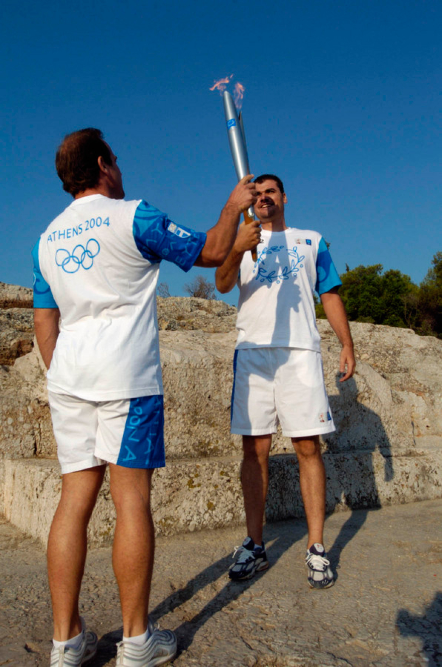 Πέθανε ο Μπάμπης Χολίδης