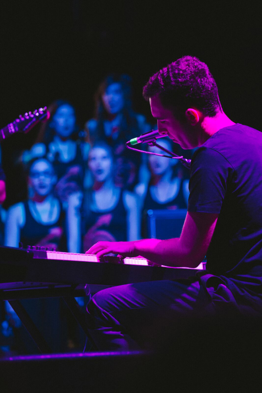 To comeback των αποφοίτων!  