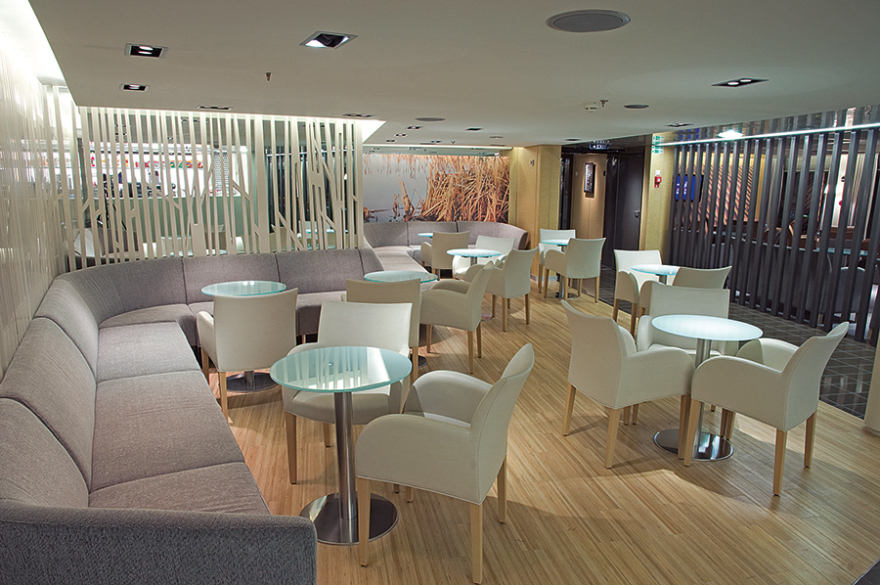 Ζήστε την εμπειρία  Blue Star Ferries… γιατί οι διακοπές σας ξεκινούν από το πλοίο! 