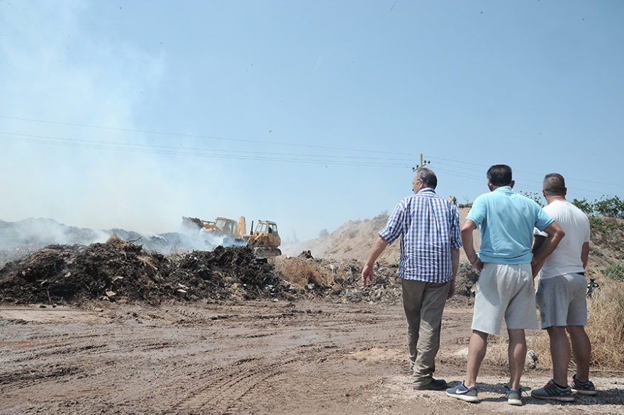 Έσβησε η φωτιά στο Λαύριο κοντά στην Ελληνική Βιομηχανία Όπλων