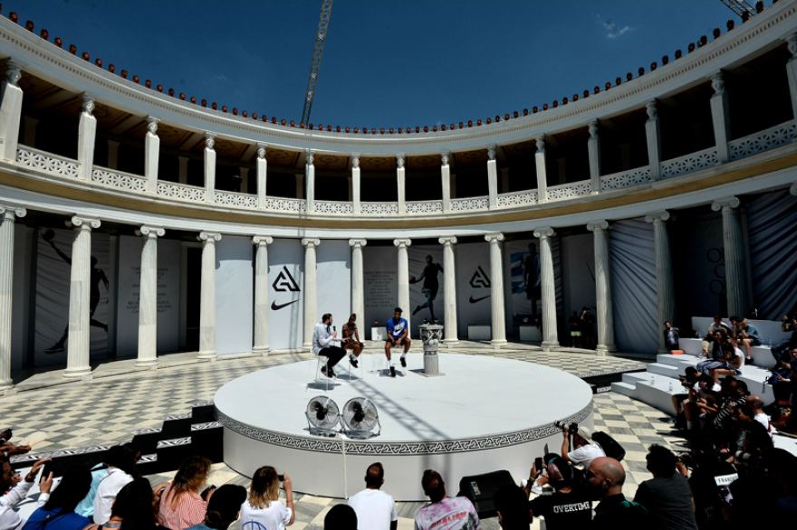  Ο Αντετοκούνμπο στην Αθήνα: Αν εργάζεσαι σκληρά, τα όνειρα γίνονται πραγματικότητα