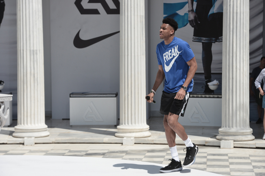  Ο Αντετοκούνμπο στην Αθήνα: Αν εργάζεσαι σκληρά, τα όνειρα γίνονται πραγματικότητα