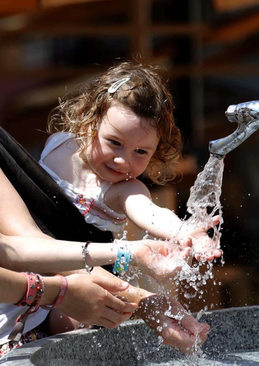 Καύσωνας στην Ευρώπη: Ακόμα και πάνω από 45 βαθμούς περιμένουν στη Γαλλία! 