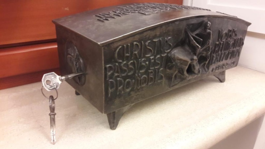 Ιερό Λείψανο του Αποστόλου Πέτρου στην Εκκλησία της Κωνσταντινουπόλεως