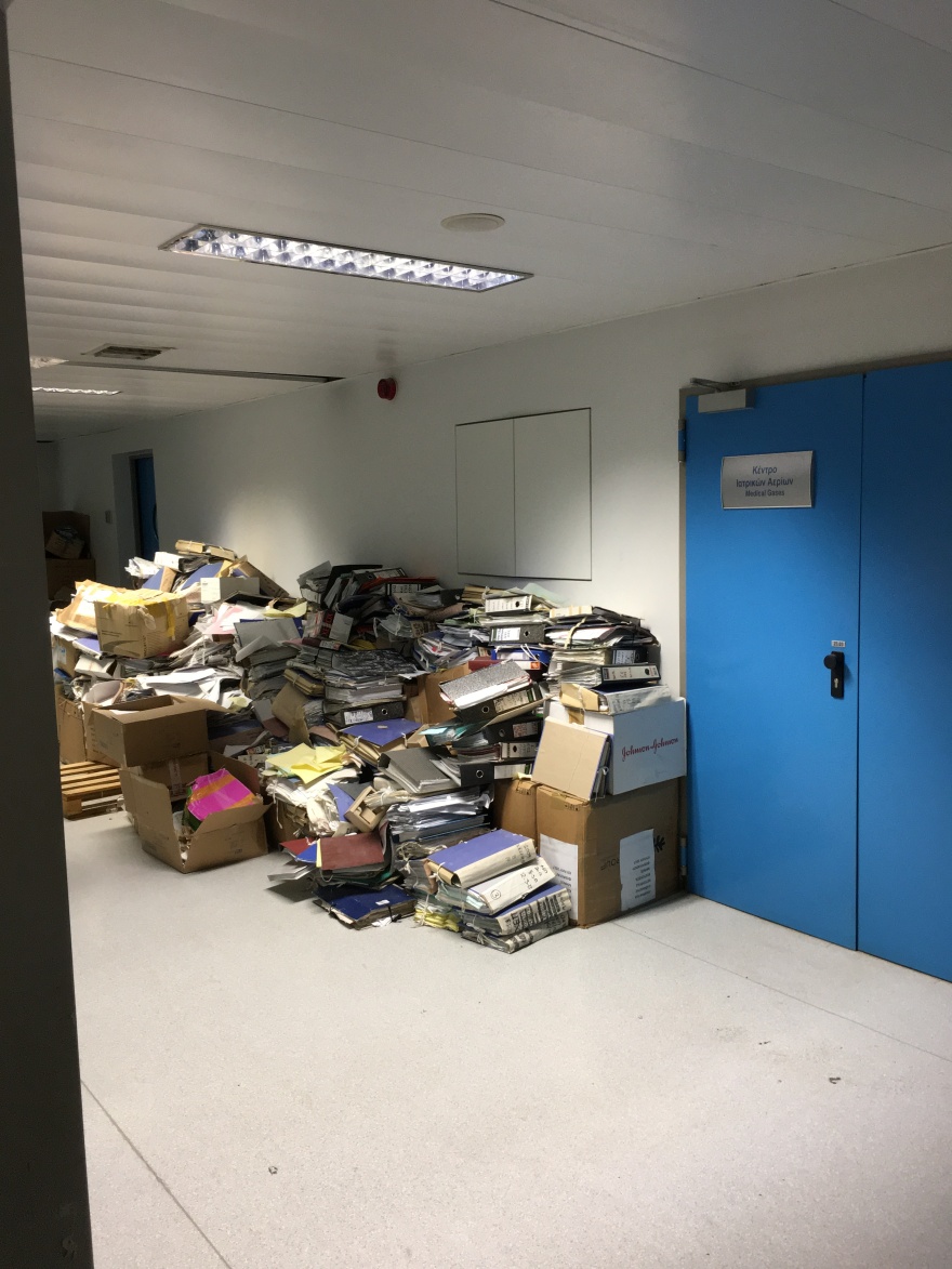 Ευαγγελισμός: Πεταμένοι στους διαδρόμους φάκελοι με απόρρητα ιατρικά δεδομένα ασθενών