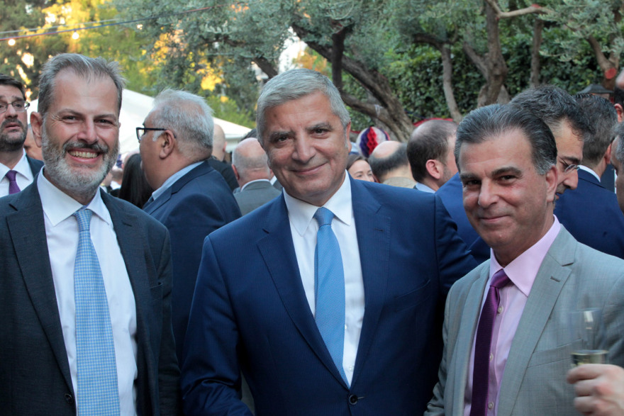 Φωτογραφίες: Η δεξίωση του Τζέφρι Πάιατ για την Ημέρα Ανεξαρτησίας των ΗΠΑ