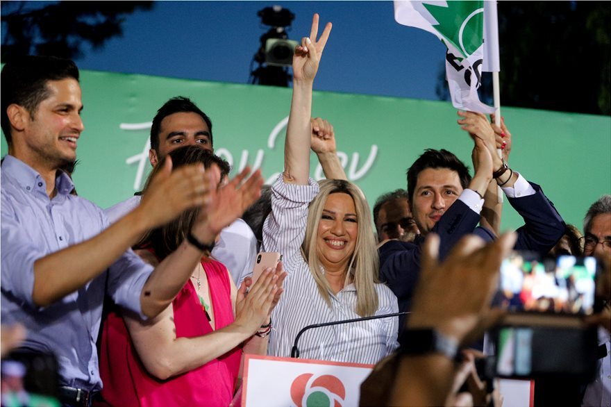 Κίνημα Αλλαγής: Τα ψέματα του Τσίπρα και οι... δημιουργικές ασάφειες του Μητσοτάκη