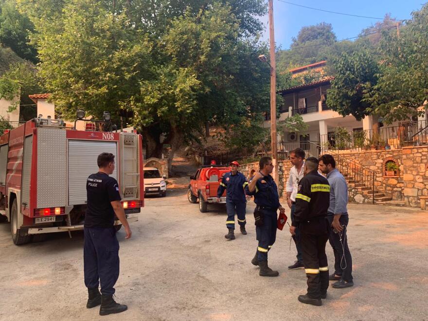 Εύβοια: Μεγάλη πυρκαγιά σε δασική έκταση - Εκκενώθηκε χωριό