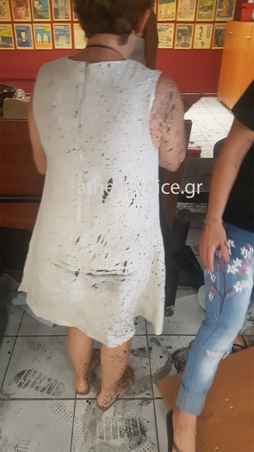 Επίθεση του Ρουβίκωνα στα γραφεία της Athens Voice