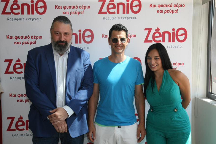 Ο Σάκης Ρουβάς ανέβασε τη διάθεση στο ζενίθ με δύο μοναδικές συναυλίες σε Λάρισα και Θεσσαλονίκη