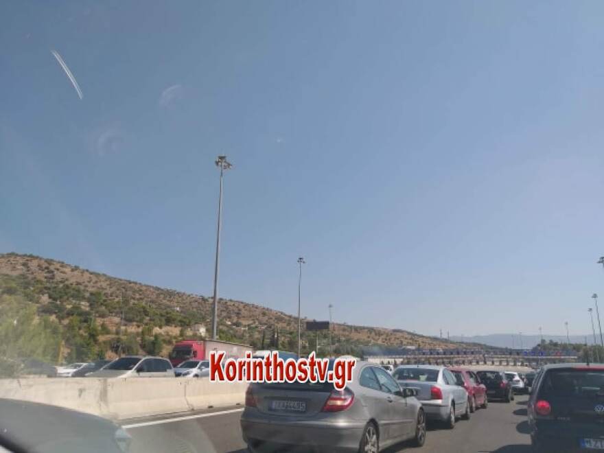 Κίνηση τώρα: Απίστευτο μποτιλιάρισμα στην εθνική οδό 
