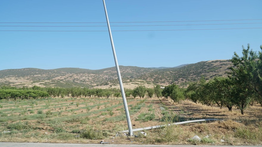 Λάρισα: Σοκαριστικές φωτογραφίες από το τροχαίο με τους δύο νεκρούς