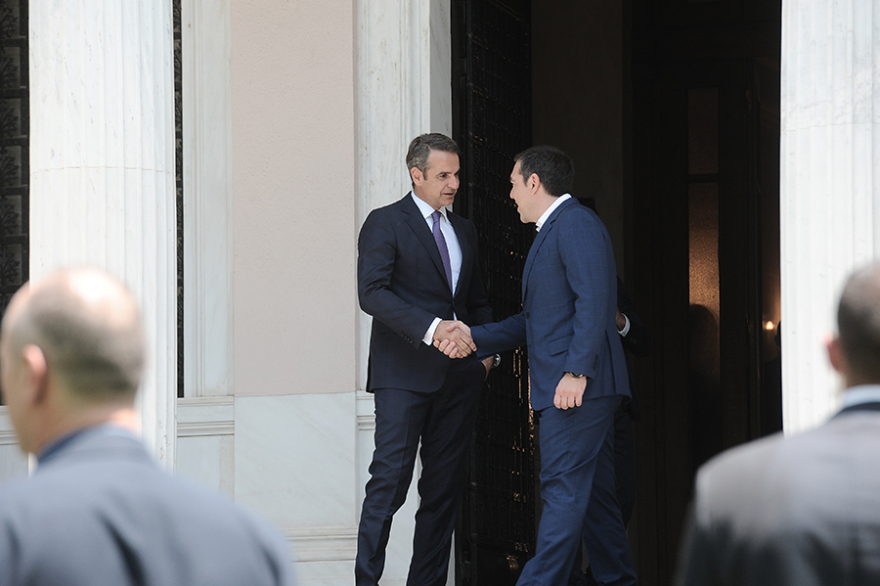 Μαξίμου: Ο Αλέξης Τσίπρας παρέδωσε στον Κυριάκο Μητσοτάκη