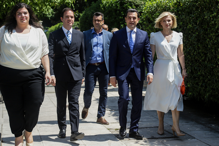 Φωτογραφίες: Τα στιγμιότυπα της ορκωμοσίας που έκλεψαν τα φλας