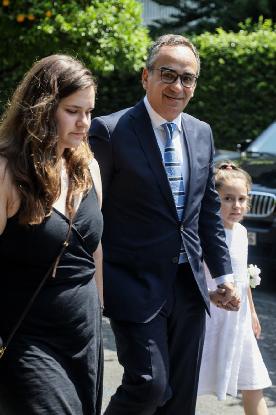 Με θρησκευτικό όρκο ορκίστηκε η κυβέρνηση του Κυριάκου Μητσοτάκη