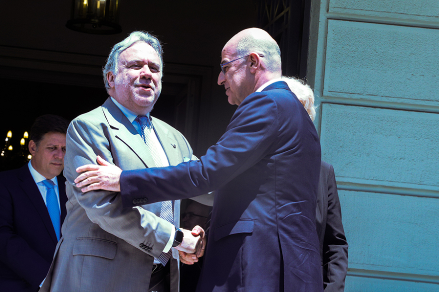 Δένδιας: Θα επιδιώξουμε τη συναίνεση στην εξωτερική πολιτική