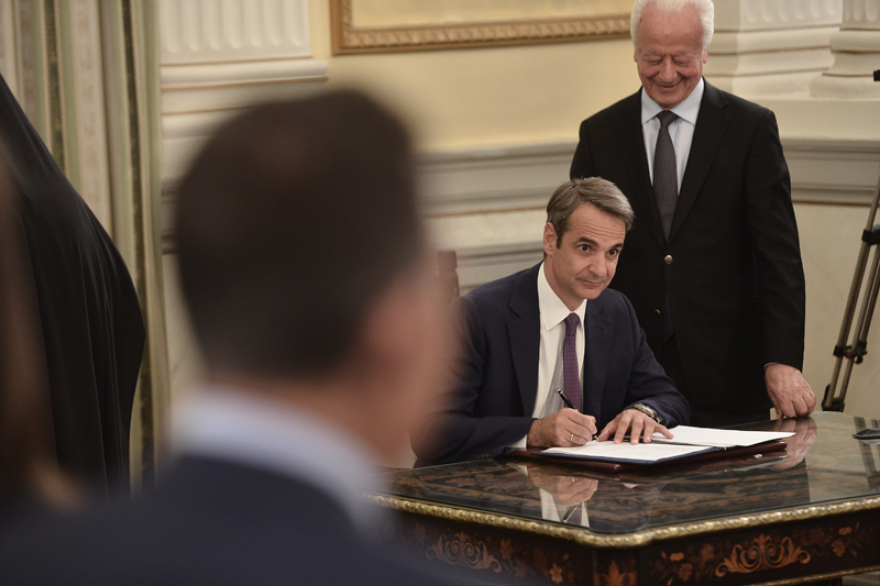 Η ορκωμοσία της κυβέρνησης Μητσοτάκη σε 20 φωτογραφίες μέσα από το Προεδρικό Μέγαρο