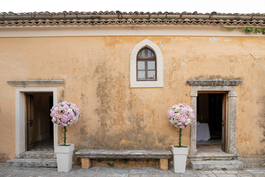 Δήμητρα και Γιάννης Κούστας: Μυθική βάφτιση στην Κέρκυρα