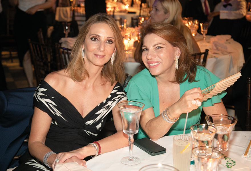 Δήμητρα και Γιάννης Κούστας: Μυθική βάφτιση στην Κέρκυρα