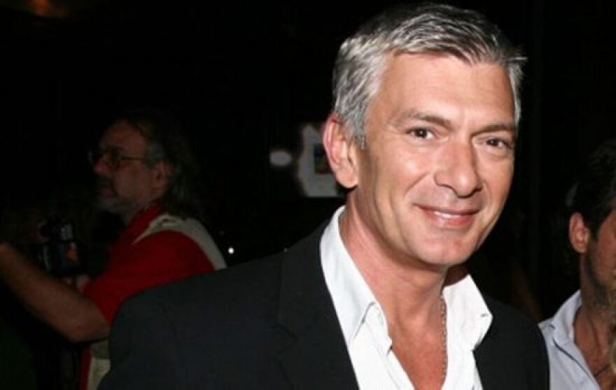 Ο Ερρίκος Πετιλόν αποκάλυψε γιατί μπήκε στο Δαφνί