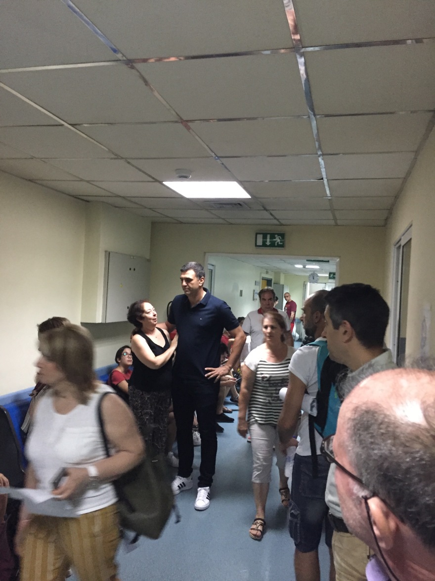 Αιφνιδιαστική επίσκεψη Κικίλια τα μεσάνυχτα στον Ευαγγελισμό