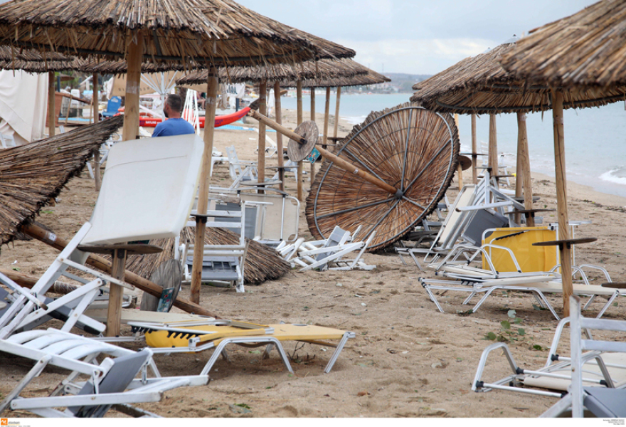 Χαλκιδική: Μάχη με το χρόνο μετά τον εφιάλτη - Αγωνία για τον τουρισμό
