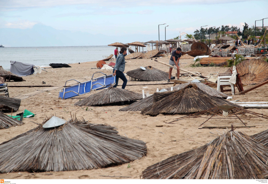 Χαλκιδική: Μάχη με το χρόνο μετά τον εφιάλτη - Αγωνία για τον τουρισμό