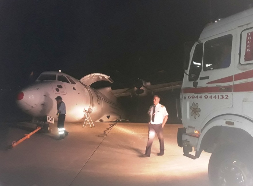 Νάξος: Έκλεισε το αεροδρόμιο - Αεροσκάφος έπεσε σε χαντάκι!