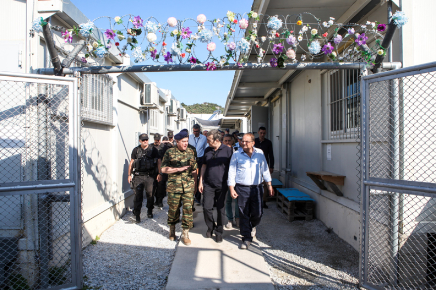 Αυτοψία Χρυσοχοΐδη στη Μόρια - Δείτε φωτογραφίες