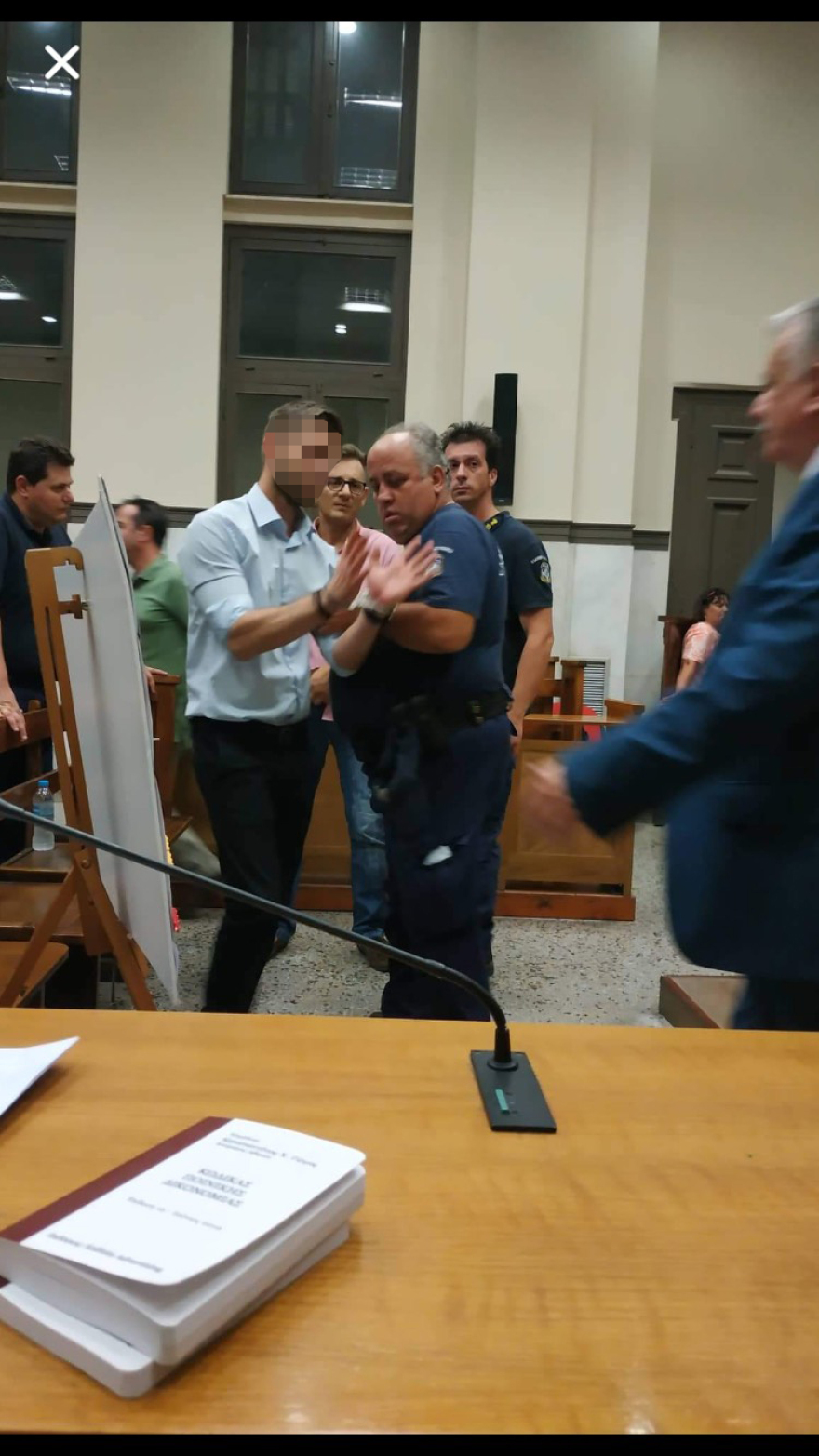 Ένοχος ο πατροκτόνος της Ζακύνθου - Ελεύθερος μέχρι την εκδίκαση της έφεσης