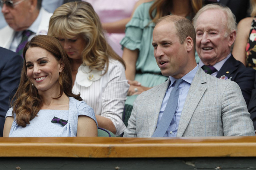 Γουίμπλεντον: Η παρέλαση των celebrities και το «καυτό» φιλί του Τζεφ Μπέζος στην Λόρεν Σάντσεζ 