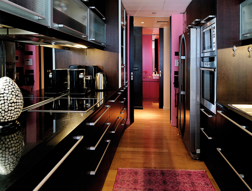 Χρύσανθος Πανάς:  Τέχνη και υψηλή αισθητική  στην Αθηναϊκή Ριβιέρα 