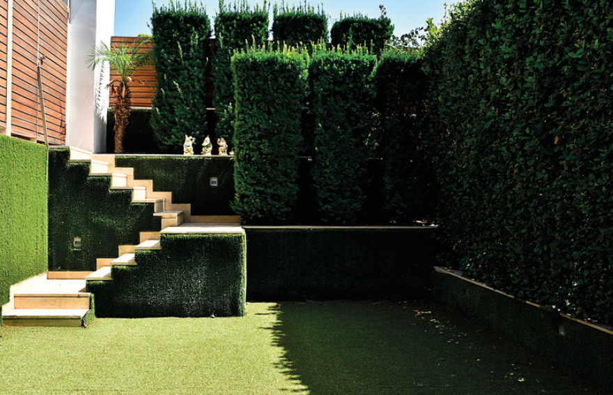 Χρύσανθος Πανάς:  Τέχνη και υψηλή αισθητική  στην Αθηναϊκή Ριβιέρα 