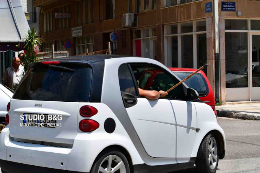 Ναύπλιο: Άγριο ξύλο μεταξύ Ρομά στο κέντρο της πόλης