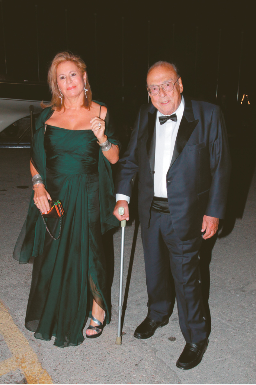 Κάρολος Φιξ: Η μυθική  ζωή του αυτοκράτορα της μπίρας 