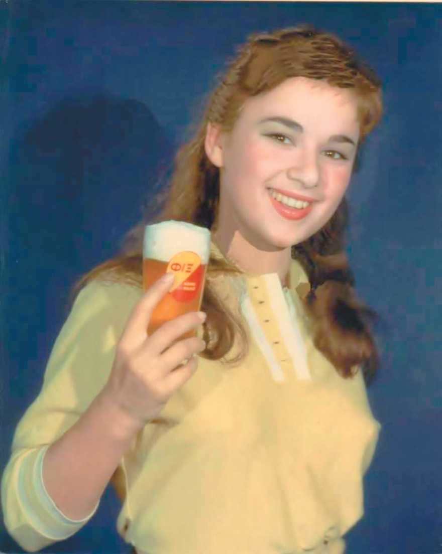 Κάρολος Φιξ: Η μυθική  ζωή του αυτοκράτορα της μπίρας 