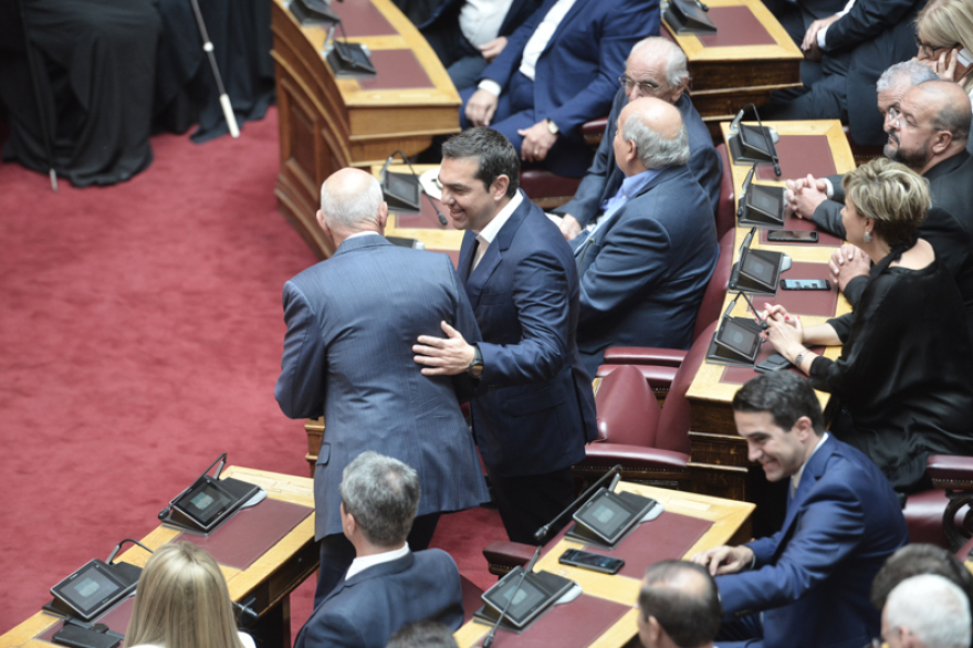 Ορκίστηκαν οι 300 της νέας Βουλής - Φωτογραφίες και παρασκήνιο