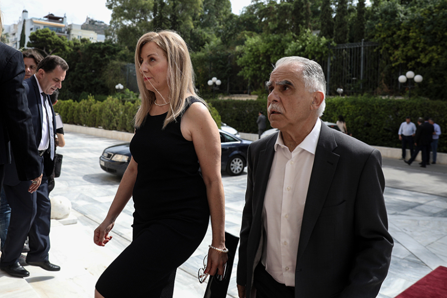 Ορκωμοσία της Βουλής: Οι κυρίες που ξεχώρισαν με τις ενδυματολογικές τους επιλογές