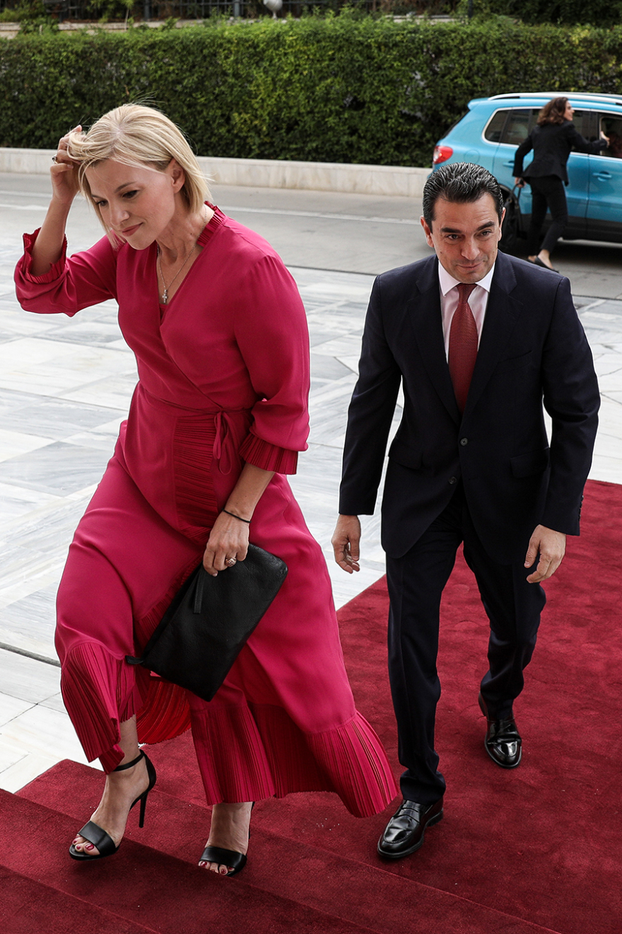 Ορκωμοσία της Βουλής: Οι κυρίες που ξεχώρισαν με τις ενδυματολογικές τους επιλογές