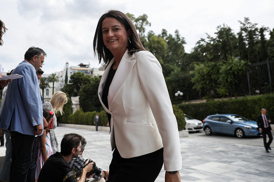 Ορκωμοσία της Βουλής: Οι κυρίες που ξεχώρισαν με τις ενδυματολογικές τους επιλογές