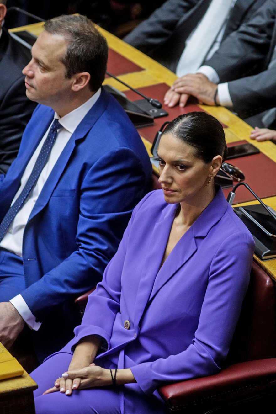 Ορκωμοσία της Βουλής: Οι κυρίες που ξεχώρισαν με τις ενδυματολογικές τους επιλογές