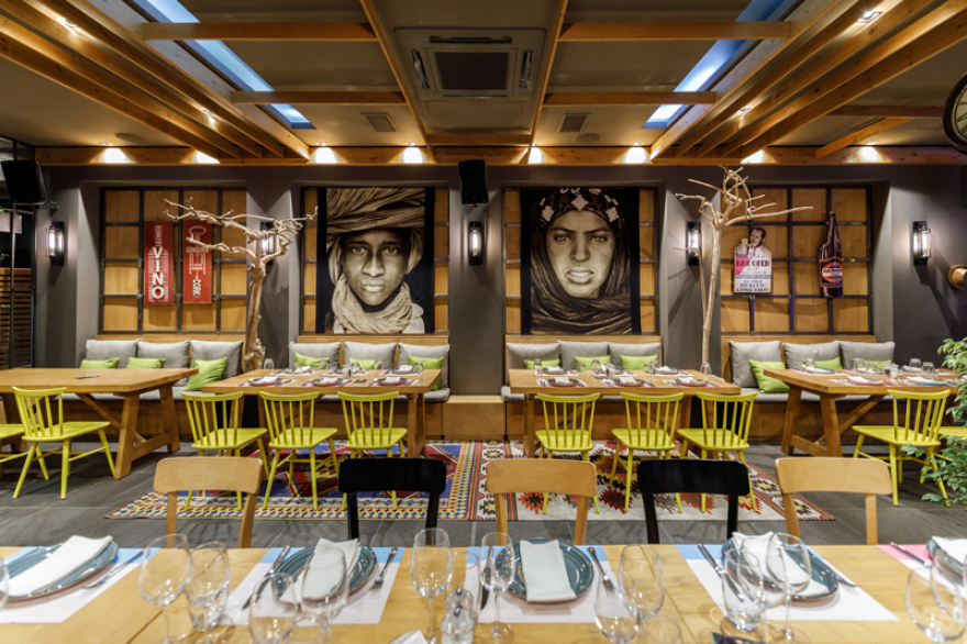  Yiamas Gastro Bar