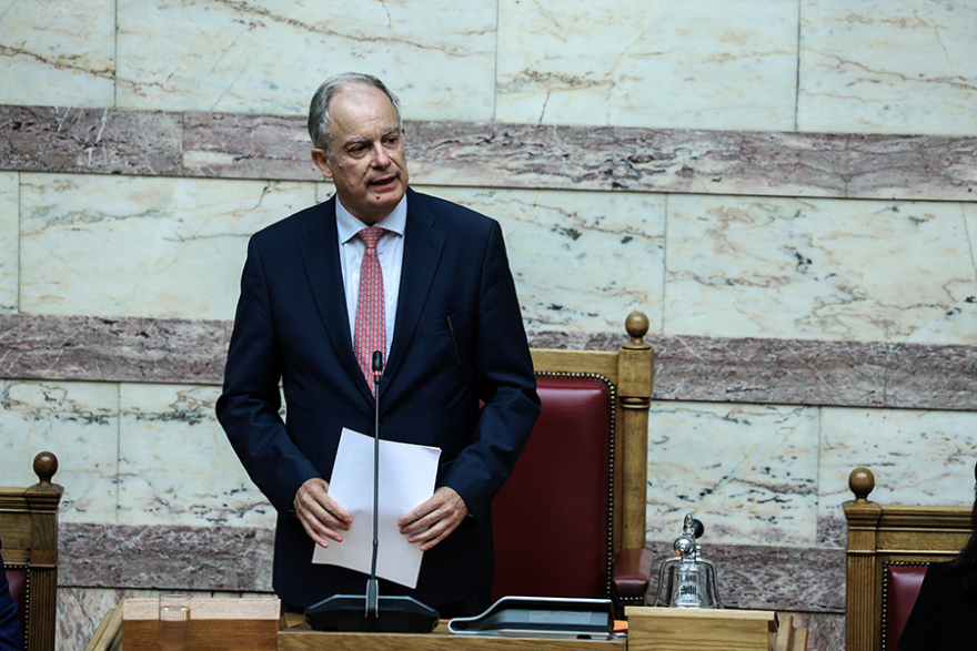 Ρεκόρ Τασούλα: Με 283 ψήφους εξελέγη νέος πρόεδρος της Βουλής