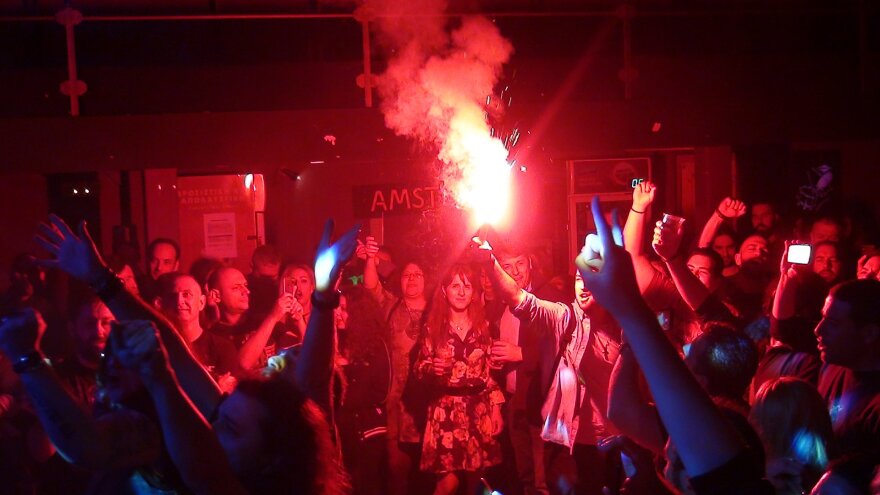 Με συναυλία γιόρτασε τα 30 χρόνια του το συγκρότημα «Εξόριστοι» του Δημήτρη Κατή