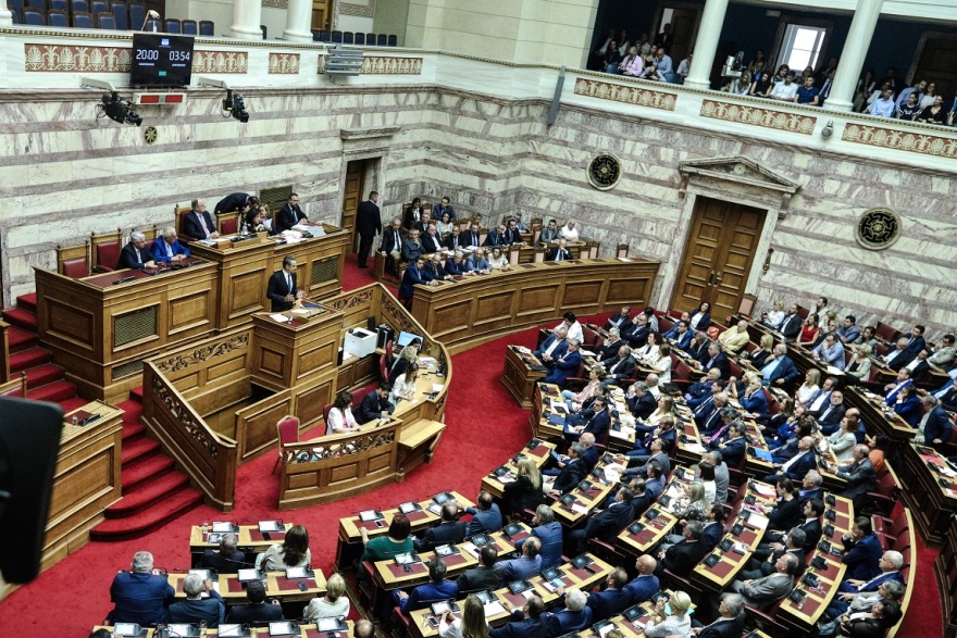 Προγραμματικές δηλώσεις - Live: Η μετριοπάθεια Μητσοτάκη… αποσυντόνισε τον ΣΥΡΙΖΑ